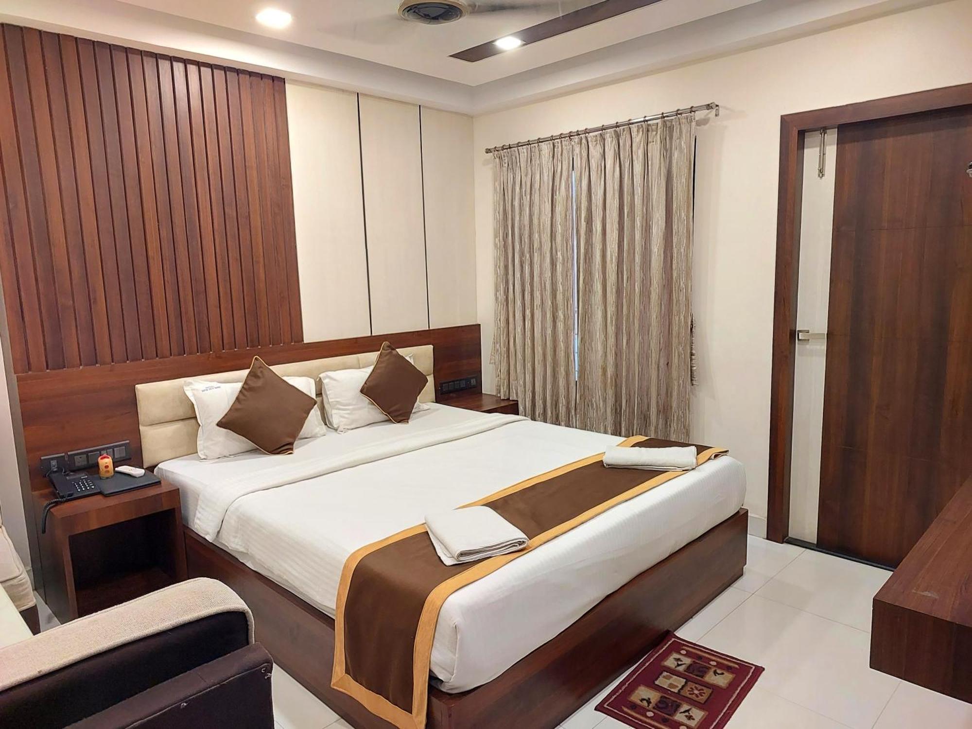 Hotel Silver Land New Digha With Rooftop Pool Exterior foto